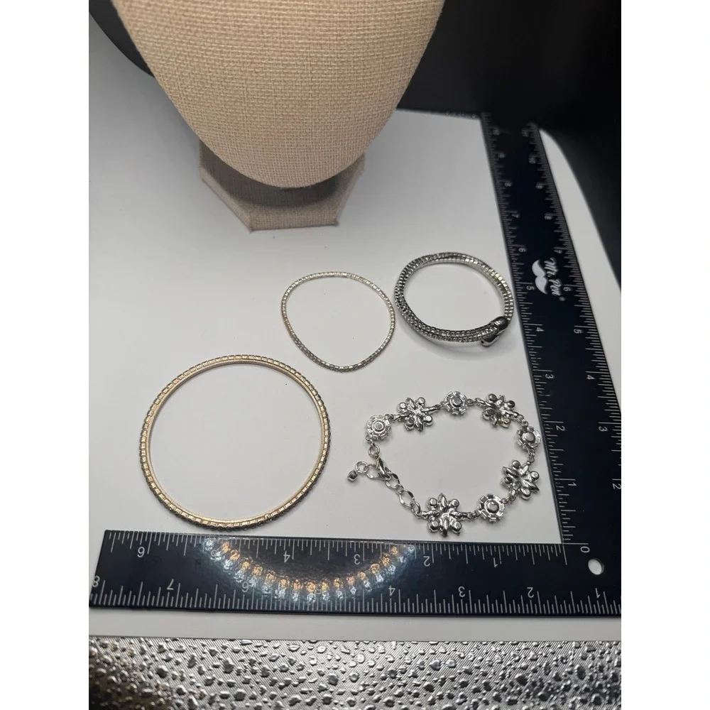 Silver Tone Rhinestone Bracelet Set 4pc Floral Link Stretch Tennis Bangle Clear‎